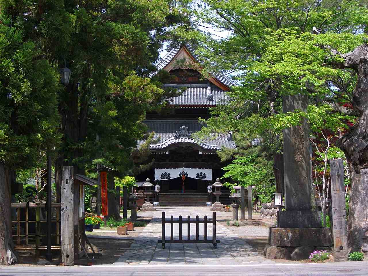 信濃国分寺